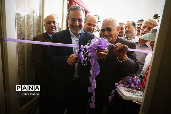 بازدید وزیر آموزش و پرورش از پروژه‌های عمرانی استان گلستان