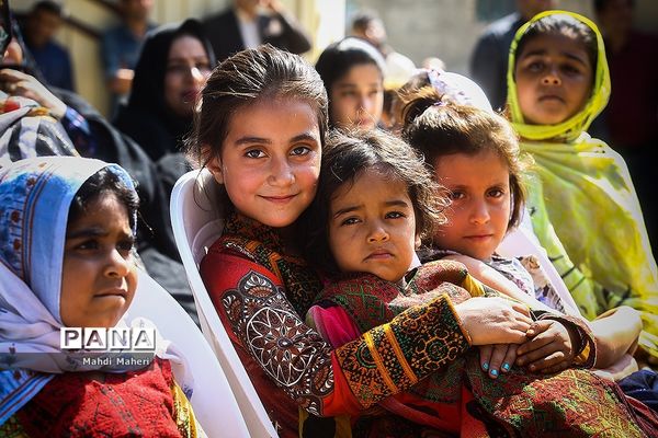 بازدید وزیر آموزش و پرورش از پروژه‌های عمرانی استان گلستان
