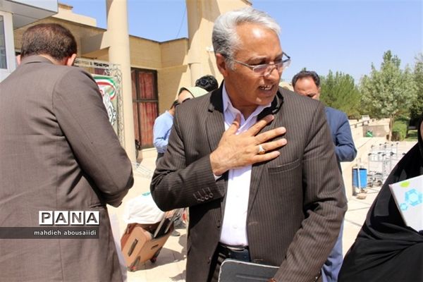 استقبال از پیشتازان دختر شرکت کننده در اردوی ملی