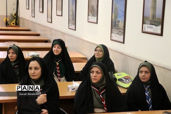 پیش اردوی دانش آموزان دختر پیشتاز خراسان رضوی شرکت کننده در اردوی ملی