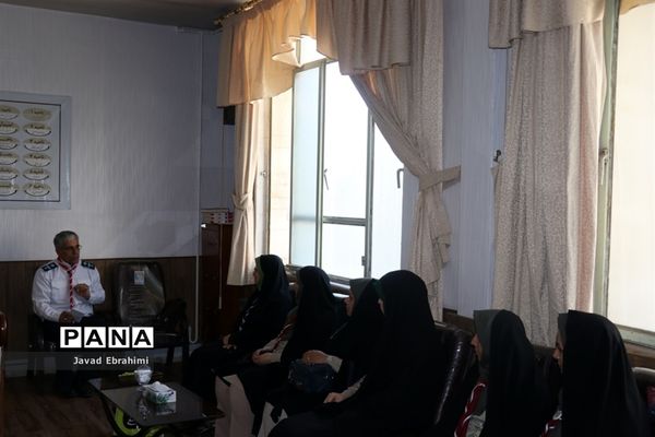پیش اردوی دانش آموزان دختر پیشتاز خراسان رضوی شرکت کننده در اردوی ملی