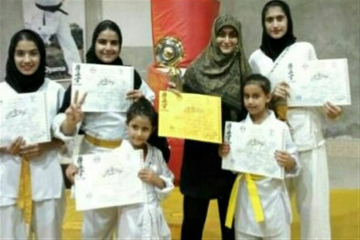 ورزشکاران محمودآبادی نایب قهرمان مسابقات کیوکوشین کاراته مازندران شدند