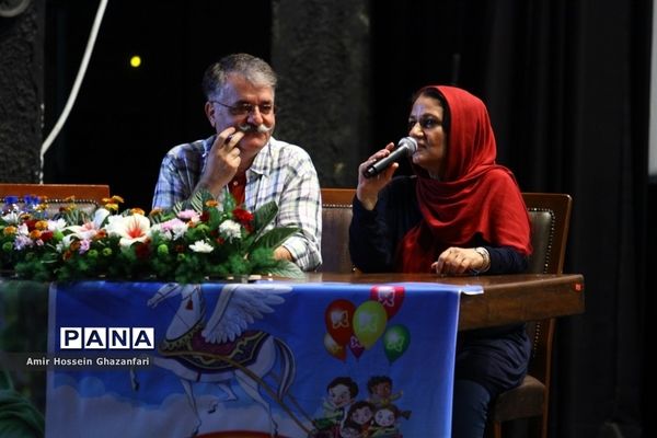 بزرگداشت فریال بهزاد در سی و یکمین جشنواره فیلم های کودکان و نوجوانان اصفهان