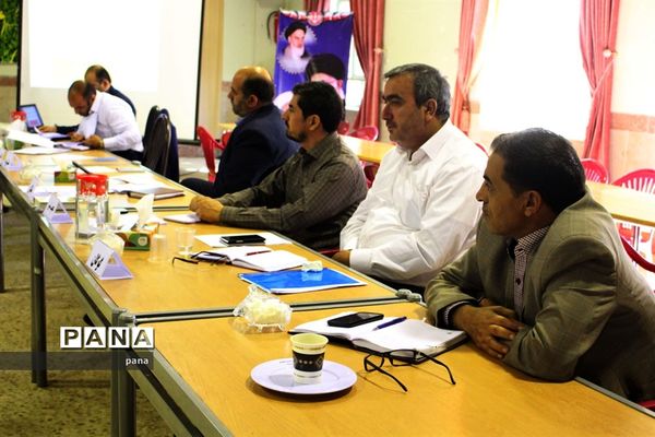 گردهمایی معاونین پرورشی مناطق جوار مراغه دراردوگاه المهدی‌(عج)