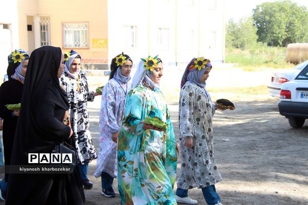 افتاحیه اولین اردوی آموزشی - توجیهی دانش آموزی همیار مشاور آذربایجان غربی در ارومیه