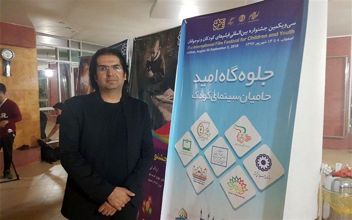 وحید گلستان: در سال گذشته تنها یکی از فیلم‌های کودک و نوجوان پروانه حمایت نگرفت