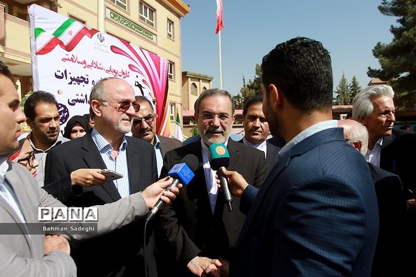 اعزام کاروان تجهیزات و اقلام ورزشی جهت تجهیز ساعات درس تربیت‌بدنی مدارس کشور
