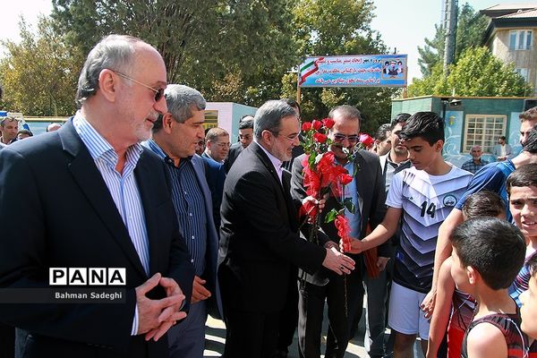اعزام کاروان تجهیزات و اقلام ورزشی جهت تجهیز ساعات درس تربیت‌بدنی مدارس کشور