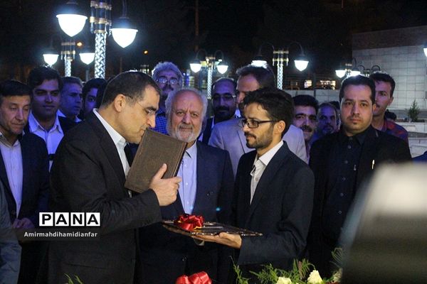 افتتاح و کلنگ زنی 6پروژه درمانی و بهداشتی توسط وزیر بهداشت