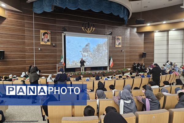 همایش بزرگ همیاران طبیعت و آموزش همگانی حفاظت از محیط زیست در منطقه پردیس 