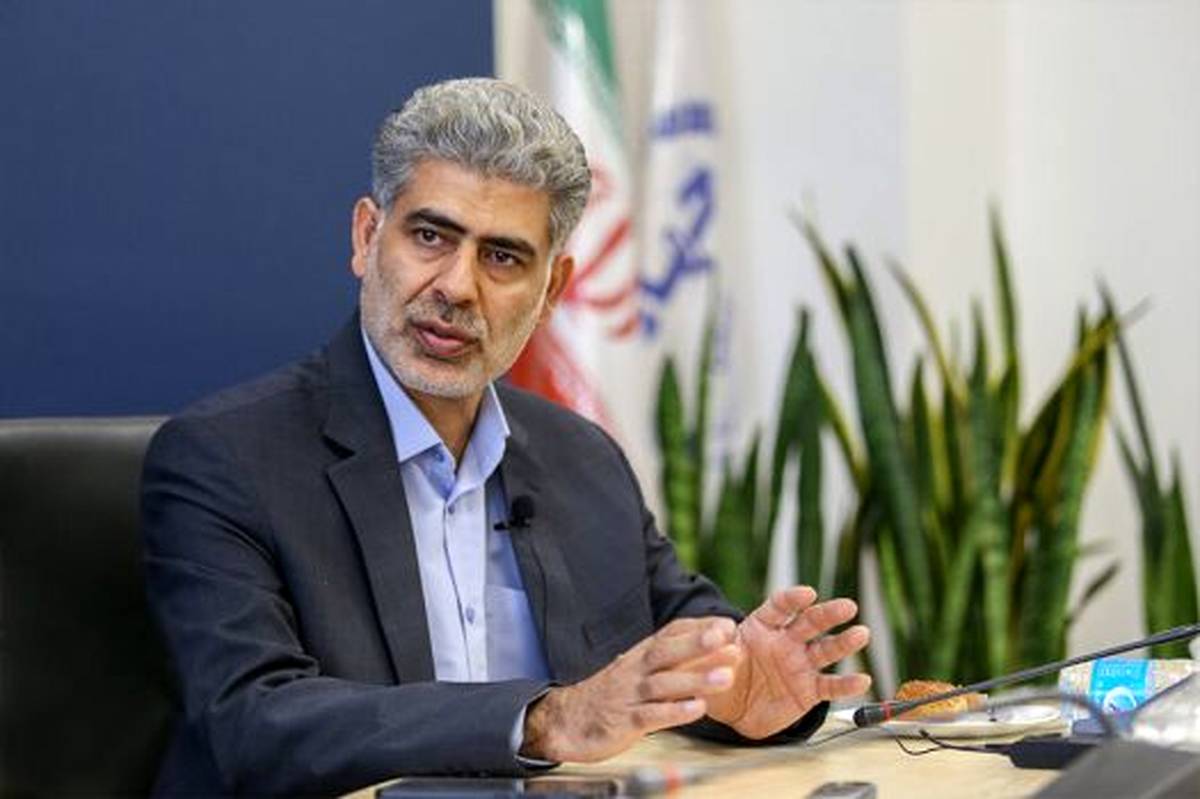 طراحی سؤالات امتحانات نهایی صرفاً بر مبنای محتوای رسمی کتابهای درسی و ساختار علمی جداول هدف محتوا انجام میگیرد