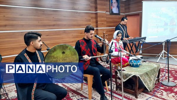 آیین گرامیداشت هفته پژوهش در شهرستان قائمشهر 