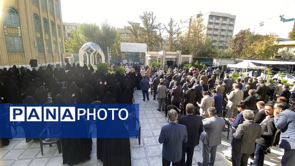 برگزاری صبحگاه مشترک بسیج فرهنگیان به مناسبت هفته دفاع مقدس