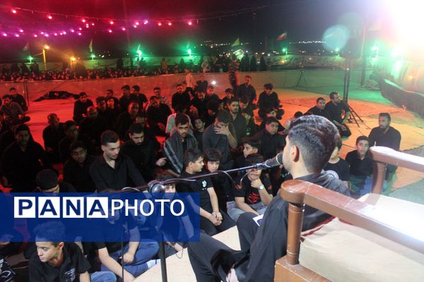 مراسم عزاداری شب چهارم محرم در هیات مکتب‌‌‌الزهرا حاجی‌آباد 