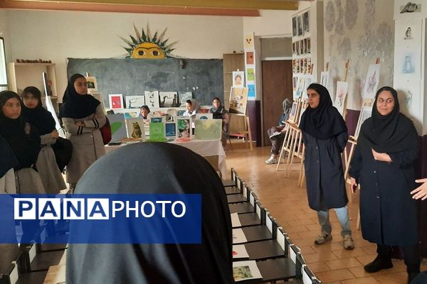 بازدید دانش‌آموزان پایه نهم آموزشگاه دخترانه پاکان،ملارد از هنرستان‌های طوبی، کبری زرگران و نور
