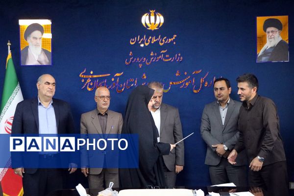 دوازدهمین افتتاحیه مجلس دانش‌آموزی در آذربایجان غربی