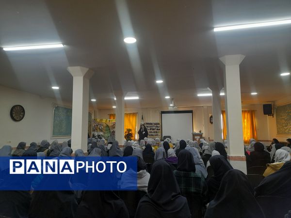 گرامیداشت هفته کتاب و کتابخوانی در نیشابور