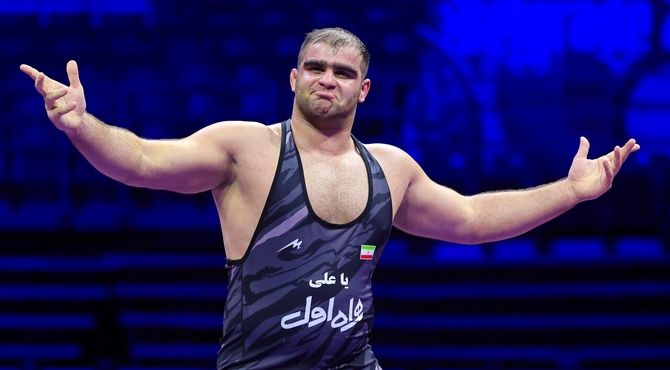 ملی‌پوش سنگین‌وزن فرنگی در آستانه استقلالی‌شدن