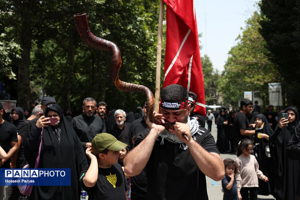 عاشورای حسینی در دانشگاه تهران