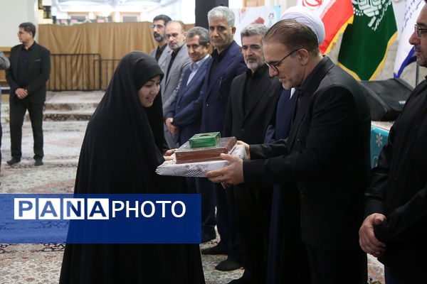 آیین گرامیداشت روز پزشک در قم
