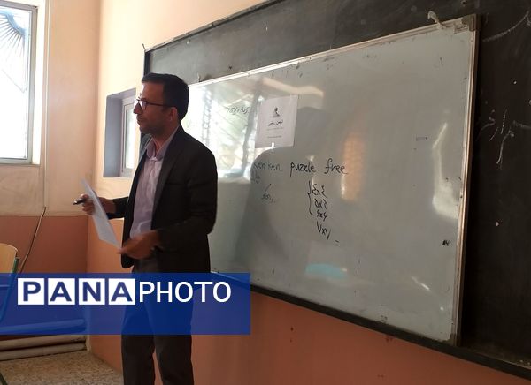 برگزاری جلسه انجمن‌ دانش‌آموزی در پژوهش‌سرای بوعلی سینا شهرستان ملارد