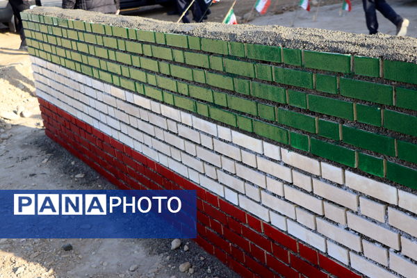 خشت گذاری ۲ مدرسه در ناحیه یک شهرستان بهارستان