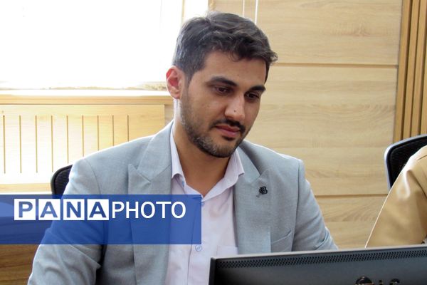 افتتاحیه آنلاین دوازدهمین دوره مجلس دانش‌آموزی در کردستان 