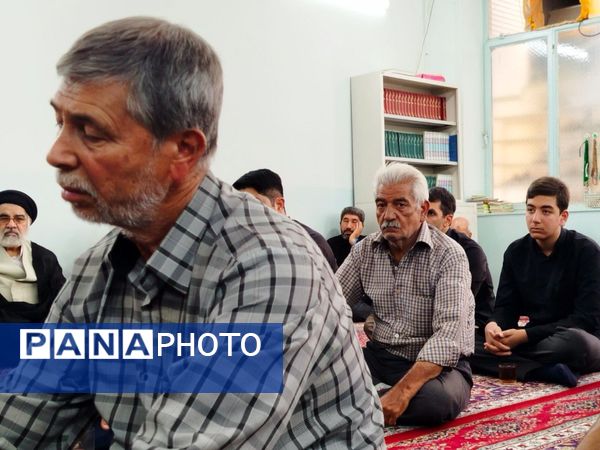 مجلس عزای حسینی در حوزه علمیه امام صادق (ع) کاشمر