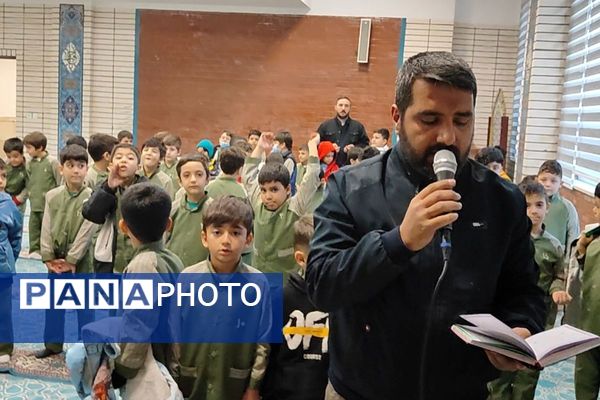 آیین سه‌شنبه‌های مهدوی در مدرسه شهید حسین غفاری