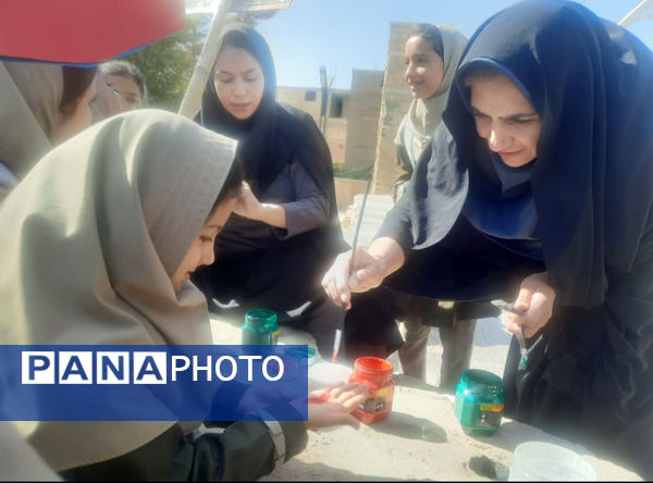 حضور پرشور دانش آموزان مدارس شهرستان خاتم در راهپیمایی ۱۳ آبان 