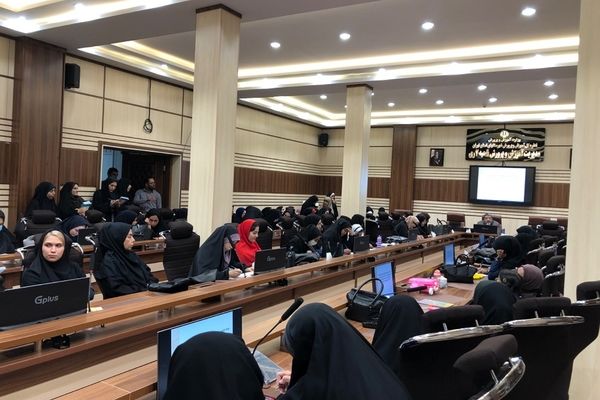 کارگاه آموزشی با موضوع جهاد تبیین در ناحیه دو شهرری 