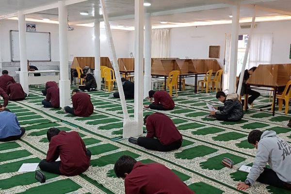  مسابقات قرآن، عترت و نماز سطح آموزشگاه در دبیرستان نمونه آیت‌الله خامنه‌ای