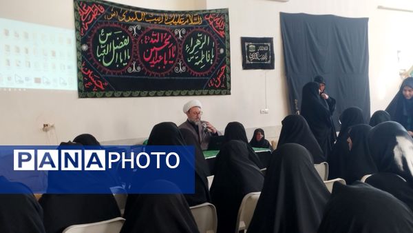 برگزاری کارگاه در مسیر انتظار در شهرستان خلیل‌آباد 