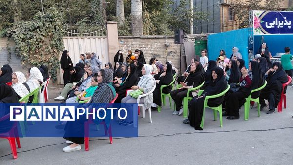 برگزاری جشن میلاد پیامبر (ص) و امام جعفر صادق (ع) در کرج