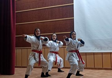 چهارمین همایش بانوان کاراتهکار شهرری