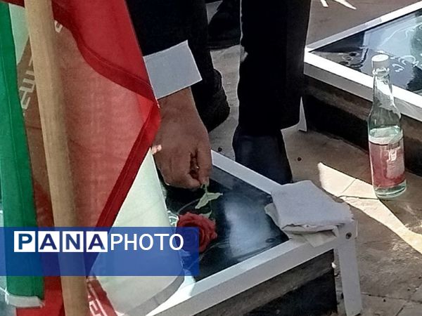 مراسم غبارروبی مزار شهدای گمنام دانشگاه آزاد اسلامی واحد کاشمر