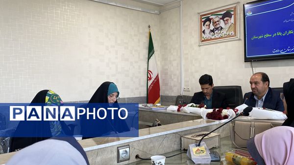 جلسه هم‌اندیشی وتجلیل از خبرنگاران ویژه دختران خبرنگار پانا درسطح شهرستان