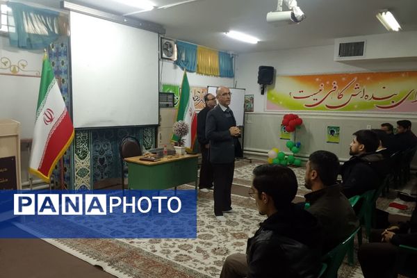  کارگاه توانمندسازی اردویی و سازمان دانش‌آموزی در ورامین