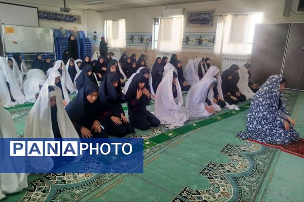 نماز در آموزشگاه فرشتگان، کلید خوش شانسی روزانه