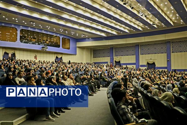  برنامه‌ای با موضوع زندگی به سبک خودمون با محور بخشش، گذشت و کنترل خشم در نجف‌آباد