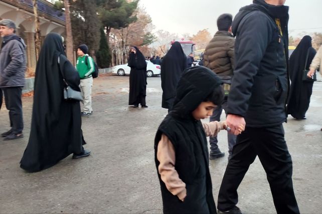 اعزام گروه سرود نونهالان هیات مکتب الزهرا (س) جهت اجرای ویژه برنامه اعیاد شعبانیه در حسینیه معلی