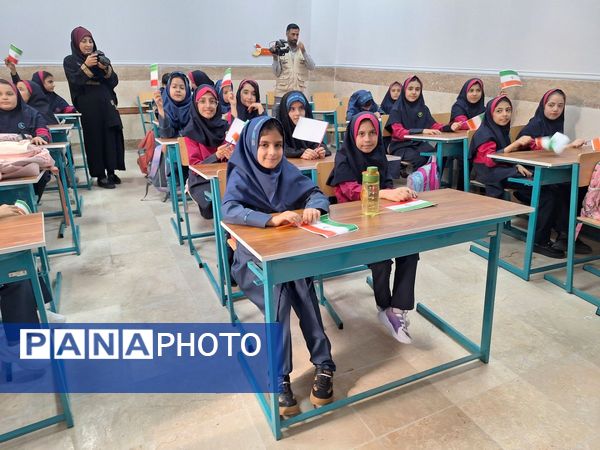 افتتاح 2 مدرسه جدید در شهرک وحدت نگارستان  در البرز 