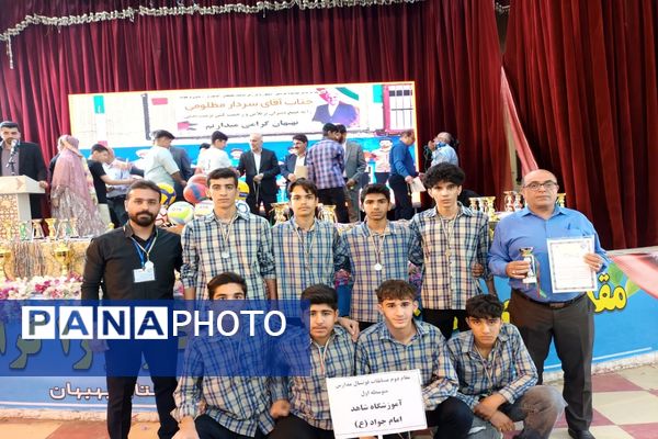 تجلیل از ۵۰۰ دانش‌آموز دختر و پسر مقام‌آور مسابقات ورزش دانش‌آموزی بهبهان