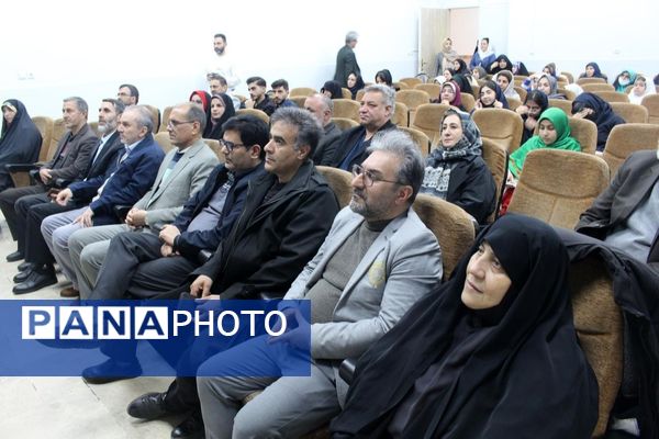 جشن پرشور چهل و ششمین سالگرد انقلاب در کانون روح‌الله منطقه ۵ تهران