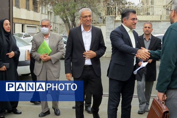 مراسم هفته پژوهش در دبیرستان بانو عفت آهنگری شهرری