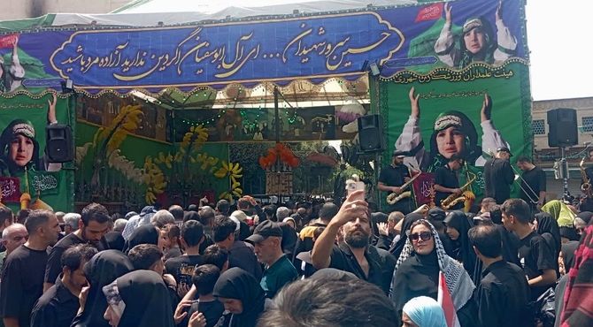 حضور پرشور عاشقان حسینی در مراسم پیاده روی اربعین حسینی 