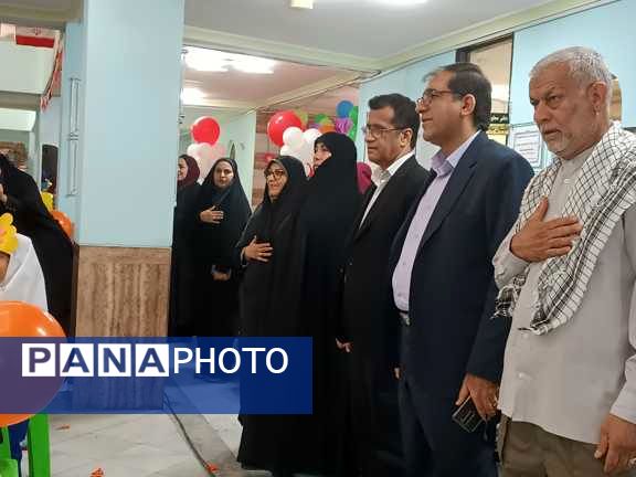 آغاز فصل شکوفه ها در بندرعباس 