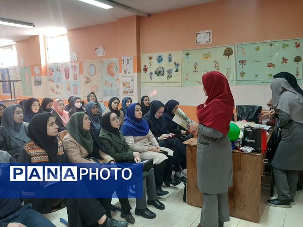 تجربه‌های نوین برای آموزگاران در کارگاه علوم و آزمایشگاه 