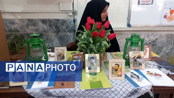 مراسم روز کتاب و کتابخوانی و افتتاح کتابخانه در دبستان شاهد تحقیقی ناحیه ۶