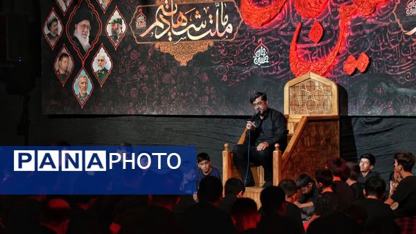عزاداری شب های محرم در هیات حسین جان بجنورد 